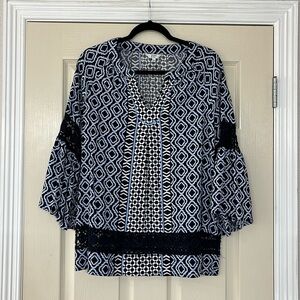 Crown & Ivy Size Large Tunic